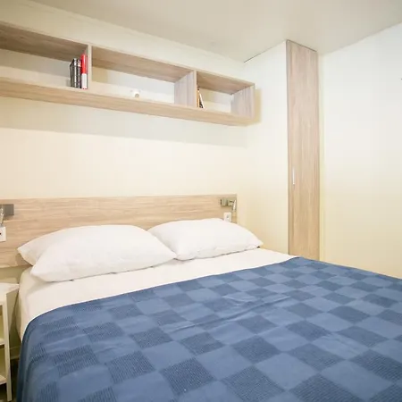Istria Mobile Homes Bijela Uvala פארק נופש 4*