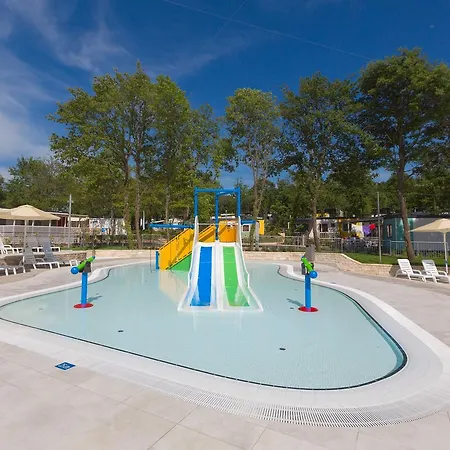 Istria Mobile Homes Bijela Uvala פארק נופש 4*